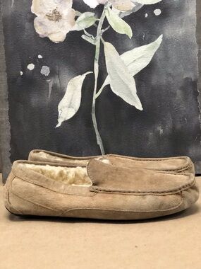 UGG Men’s Ascot Loafers Slippers sz 11